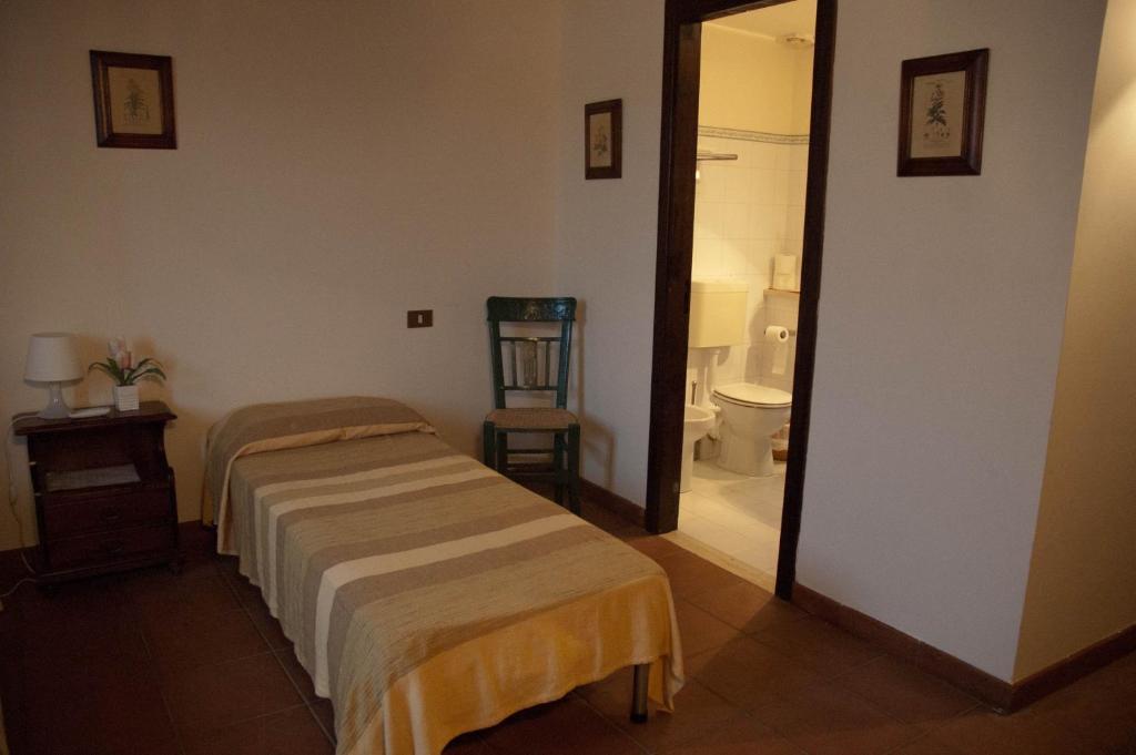 Il Vecchio Frantoio Villa Scillato  Rum bild