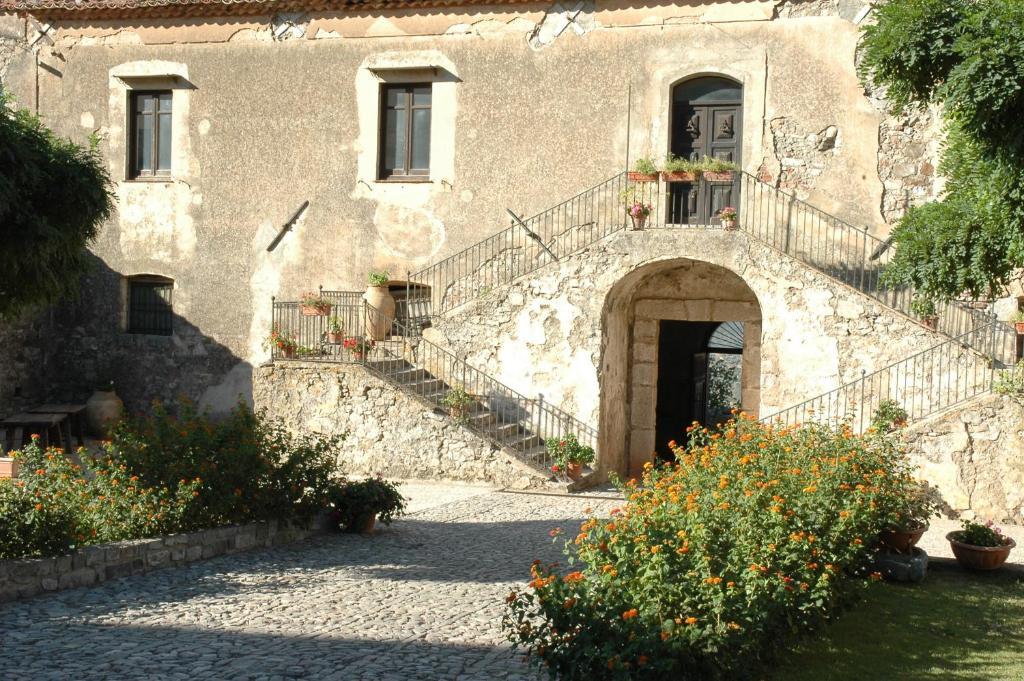 Il Vecchio Frantoio Villa Scillato  Exteriör bild