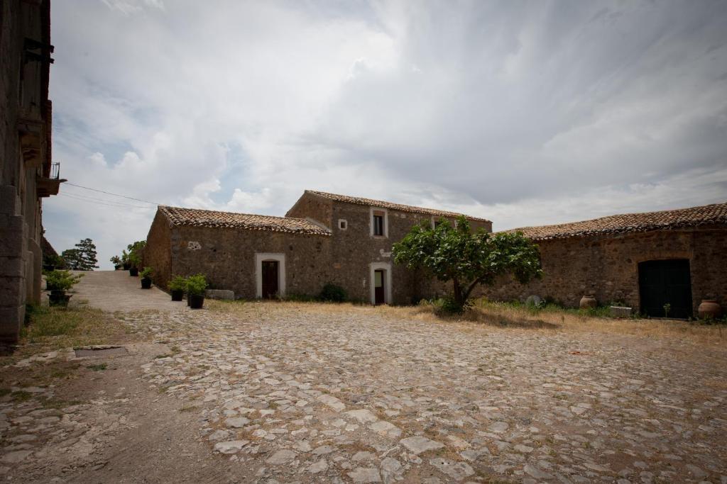 Il Vecchio Frantoio Villa Scillato  Exteriör bild