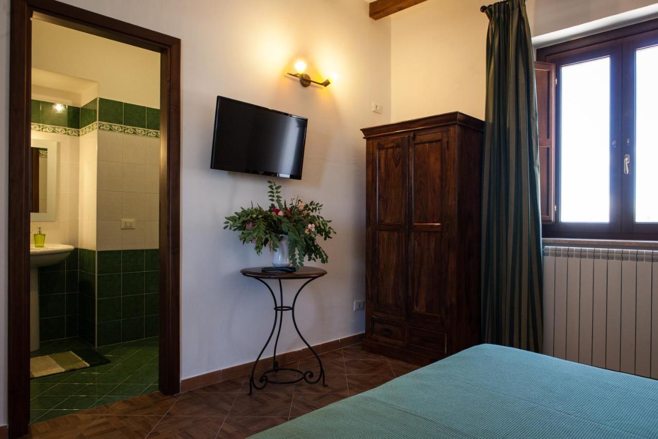 Il Vecchio Frantoio Villa Scillato  Exteriör bild