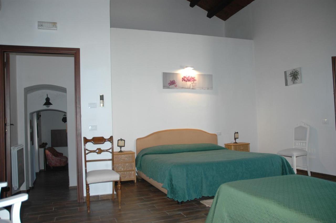 Il Vecchio Frantoio Villa Scillato  Exteriör bild